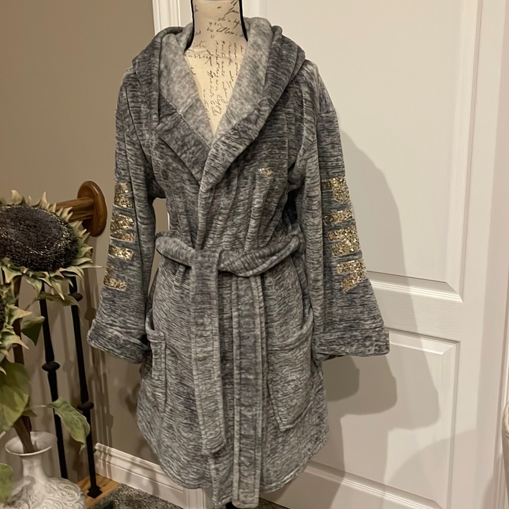 Pink /Victoria Secret plush robe.